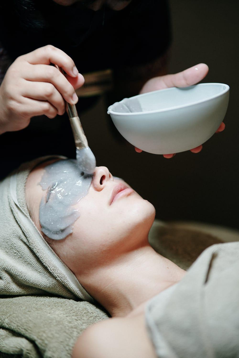Xheko Imperial Luxury Hotel & Spa Tirana Exterior photo A facial treatment